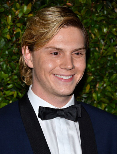 Evan Peters