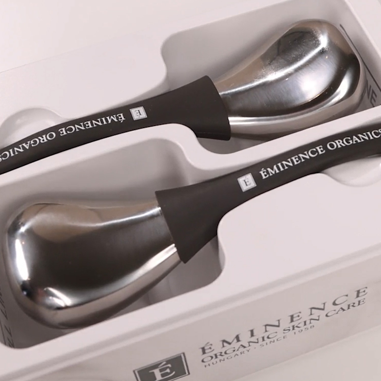 Eminence Organics Cryo-Thermal Sculpting Tool